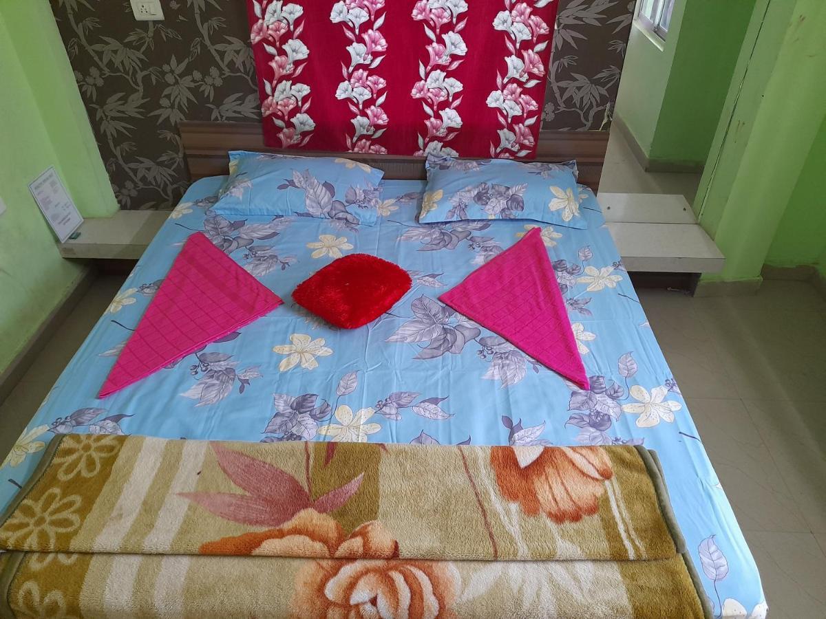 Hotel Tirupati ปูรี ภายนอก รูปภาพ